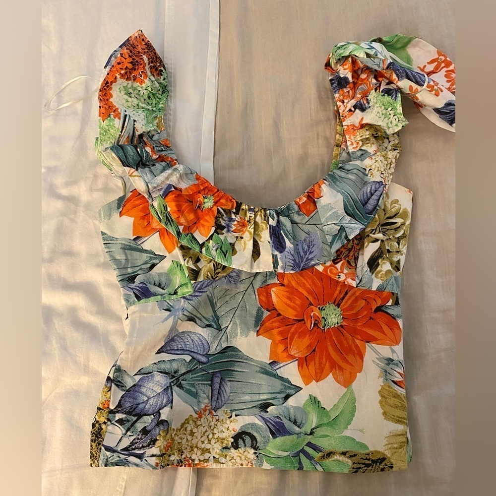 Zara Ruffled Floral Top (P) - Picture 2 of 6
